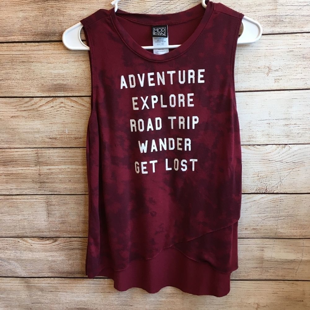 MODERN LUX ADVENTURE TANK TOP IN BURGUNDY